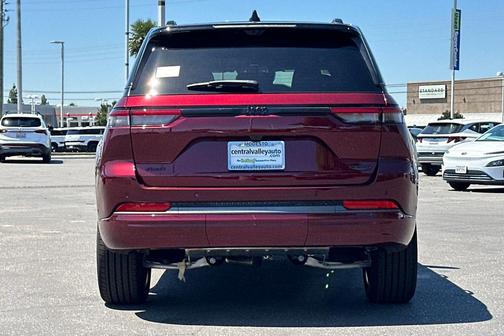 Velvet Red Pearlcoat 2026 Jeep Grand Cherokee Summit