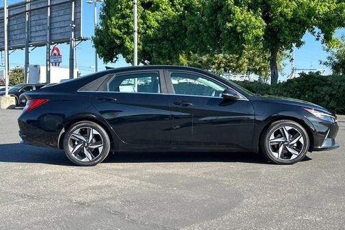 Phantom Black 2023 Hyundai ELANTRA HEV Limited