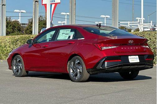 2025 Hyundai ELANTRA HEV Limited