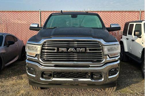 2022 RAM 2500 Laramie Crew Cab 4x4 6'4' Box