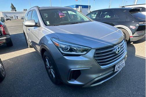 Iron Frost 2018 Hyundai SANTA FE SE