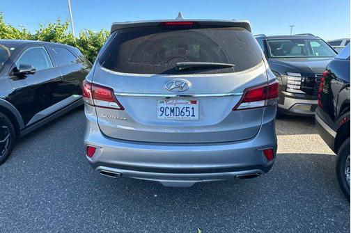 Iron Frost 2018 Hyundai SANTA FE SE