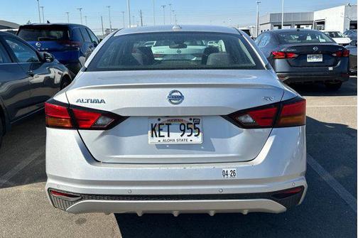 2022 Nissan Altima 2.5 SV