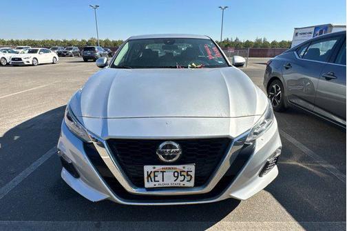 2022 Nissan Altima 2.5 SV