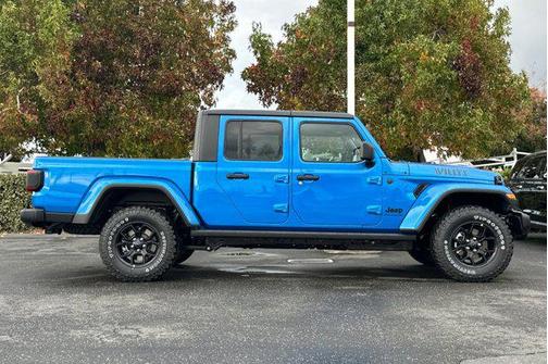 2026 Jeep Gladiator Willys 4x4