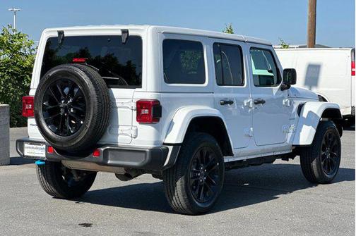 2024 Jeep Wrangler 4xe Sahara