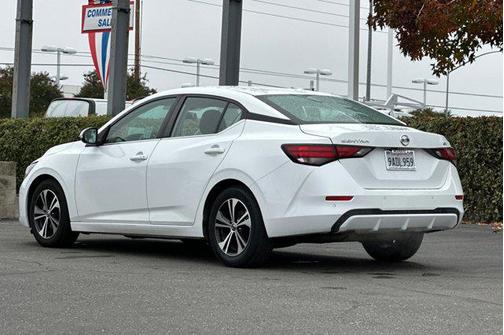 2022 Nissan Sentra SV