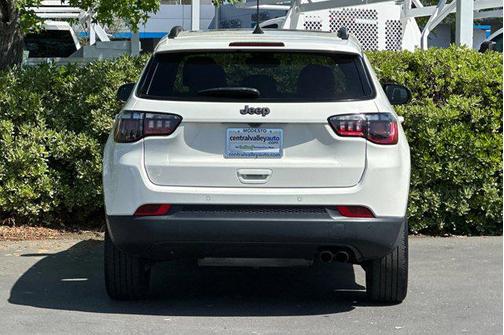 2021 Jeep Compass 80th Special Edition