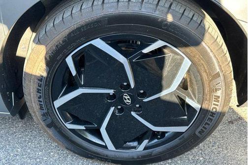 Abyss Black 2024 Hyundai IONIQ 5 Limited
