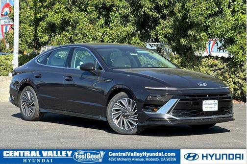 2025 Hyundai SONATA Hybrid SE