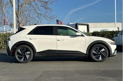 2026 Hyundai IONIQ 5 SE