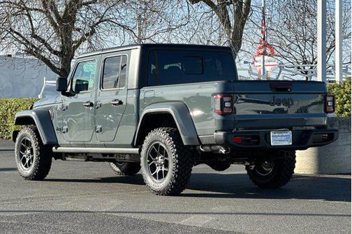 2026 Jeep Gladiator Willys 4x4