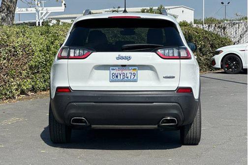 2021 Jeep Cherokee Latitude Lux