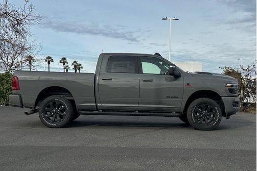 2026 RAM 2500 Laramie Crew Cab 4x4 6'4' Box