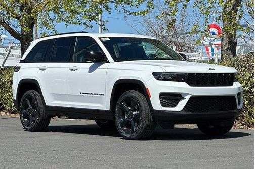 2025 Jeep Grand Cherokee Altitude