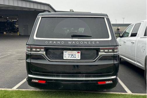 2024 Jeep Grand Wagoneer L 4x4