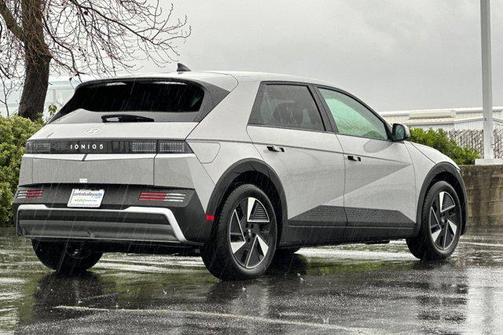 2026 Hyundai IONIQ 5 SEL