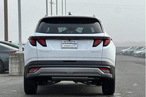 2026 Hyundai TUCSON Hybrid SEL