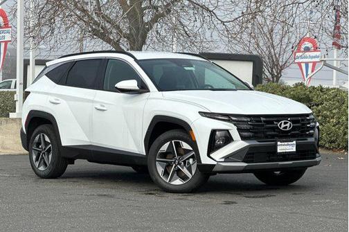 2026 Hyundai TUCSON Hybrid SEL