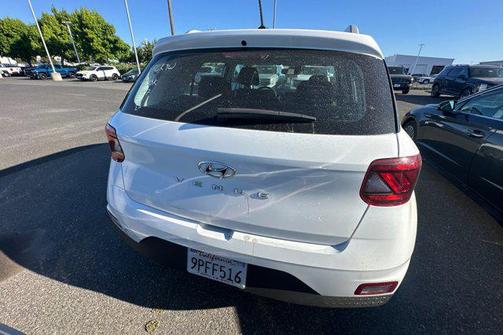 Lunar White 2025 Hyundai VENUE SEL