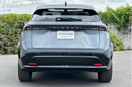 2025 Nissan ARIYA ENGAGE