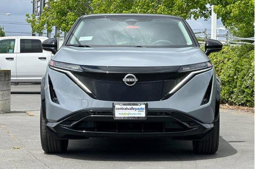 2025 Nissan ARIYA ENGAGE