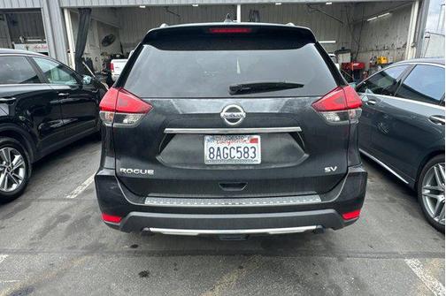 Magnetic Black 2017 Nissan Rogue SV