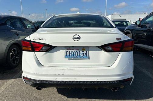 2023 Nissan Altima SR FWD