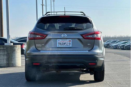 2022 Nissan Rogue Sport SL