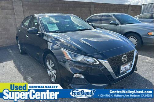 Super Black 2021 Nissan Altima S FWD