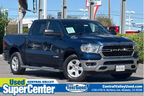 Patriot Blue Pearlcoat 2022 RAM 1500 Big Horn/Lone Star