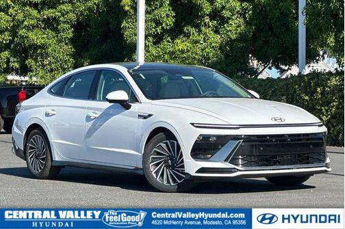 2025 Hyundai SONATA Hybrid Limited