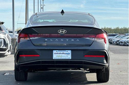 2026 Hyundai ELANTRA Sport