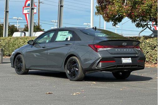 2026 Hyundai ELANTRA Sport