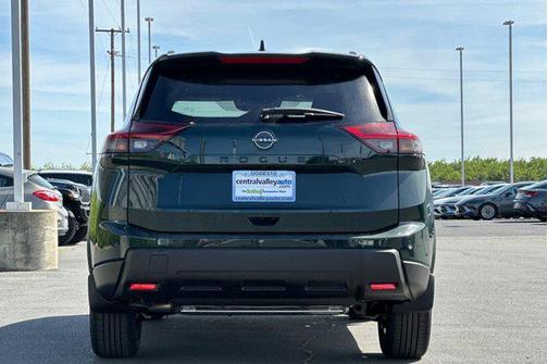 2026 Nissan Rogue Dark Armor