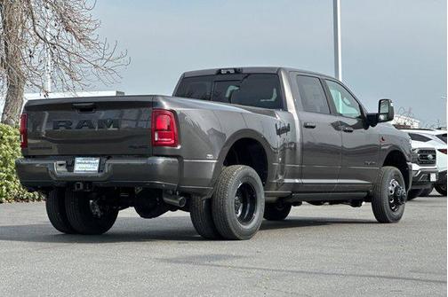2026 RAM 3500 Laramie Crew Cab 4x4 8' Box