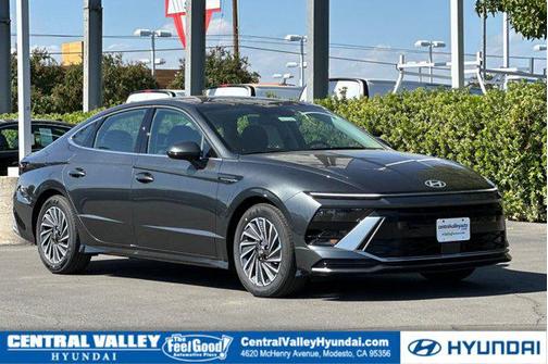 2026 Hyundai SONATA Hybrid SE