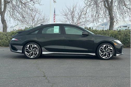 2023 Hyundai IONIQ 6 SEL