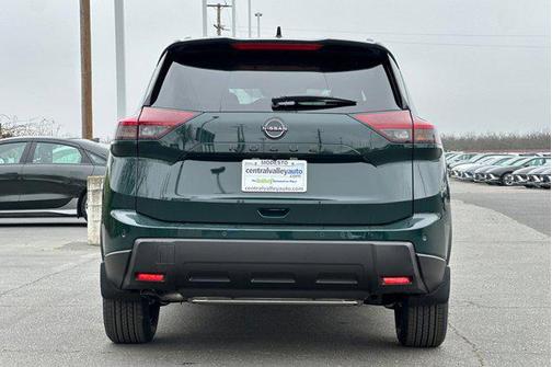 2026 Nissan Rogue Dark Armor