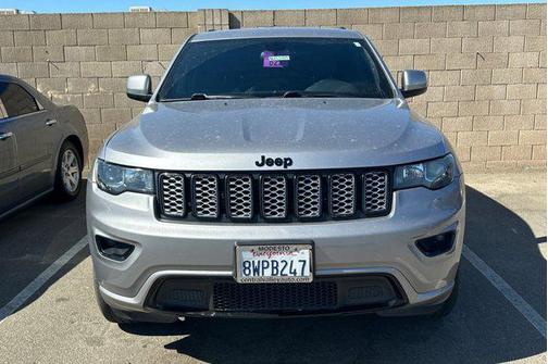 2021 Jeep Grand Cherokee Laredo
