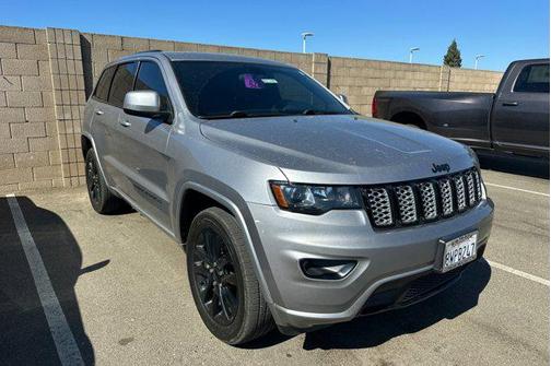 2021 Jeep Grand Cherokee Laredo