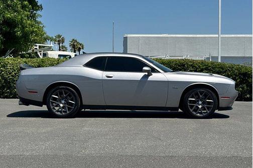 2016 Dodge Challenger R/T
