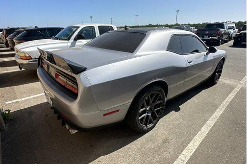 2016 Dodge Challenger R/T