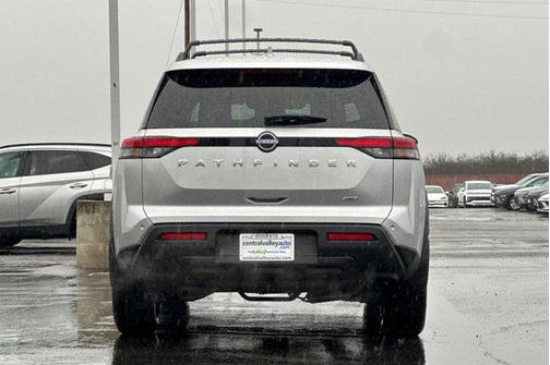 2025 Nissan Pathfinder SV 4WD