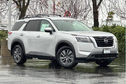2025 Nissan Pathfinder SV 4WD
