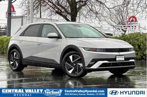 2026 Hyundai IONIQ 5 SE