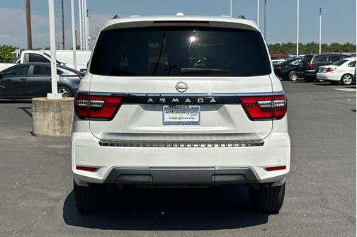 2022 Nissan Armada SV 2WD