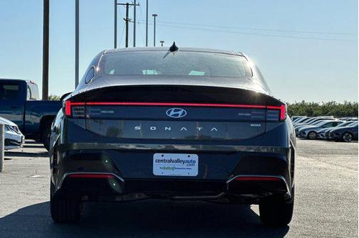 Portofino Gray 2026 Hyundai SONATA Hybrid SE