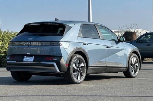 2026 Hyundai IONIQ 5 SE
