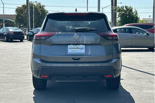 2024 Nissan Rogue S